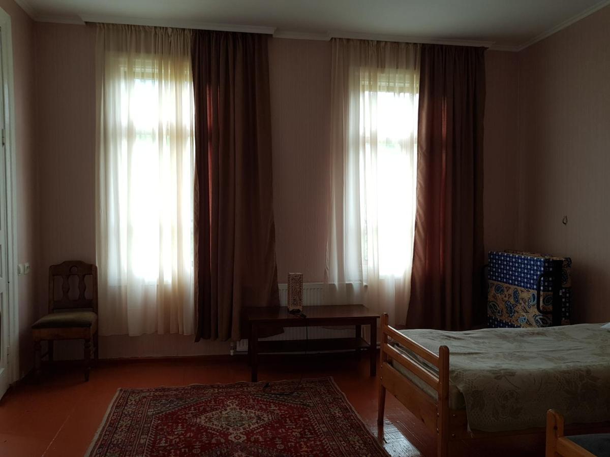 Garden House ميستيا المظهر الخارجي الصورة