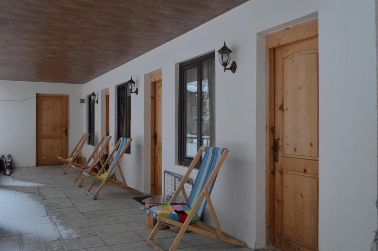Garden House ميستيا المظهر الخارجي الصورة
